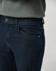 Legacy Featherweight Jeans
