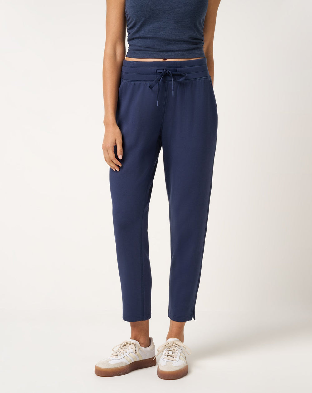 Skyloft Soft Ankle Pant
