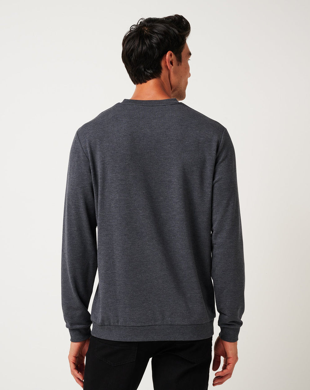 Amenities V-Neck Crew