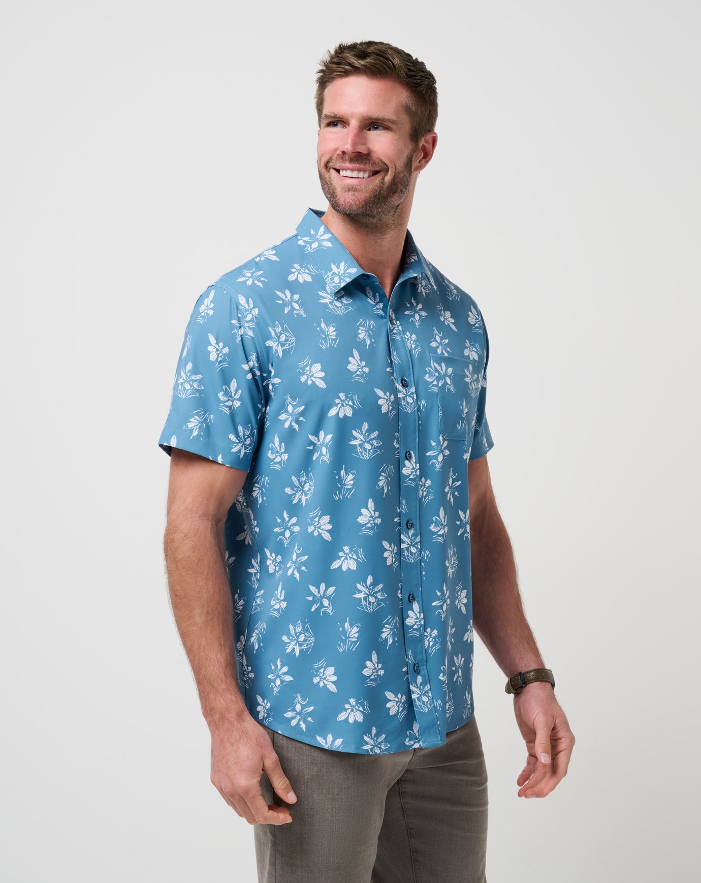 Techwoven Seamate Button-Up