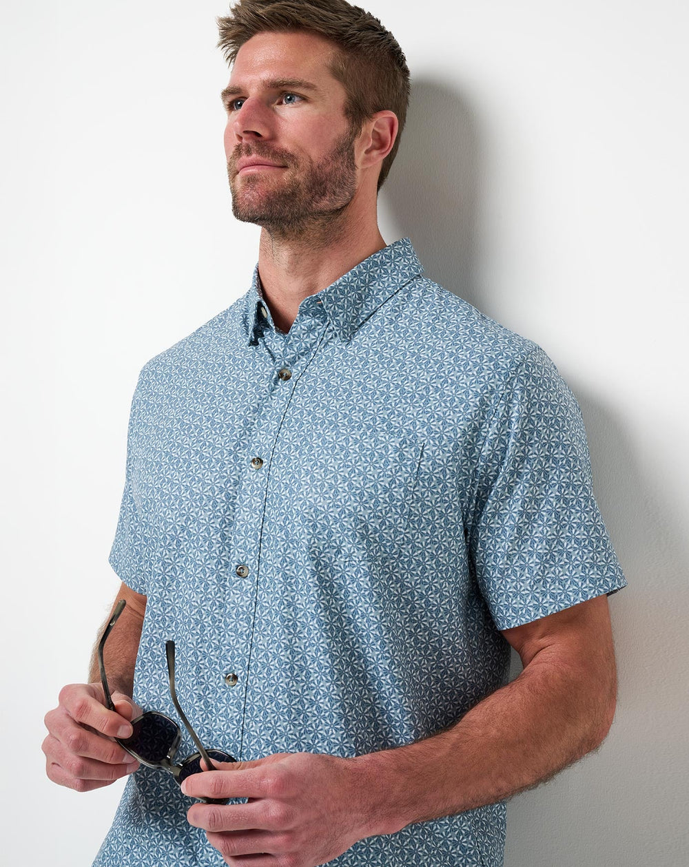 Techwoven Country Mile Button-Up