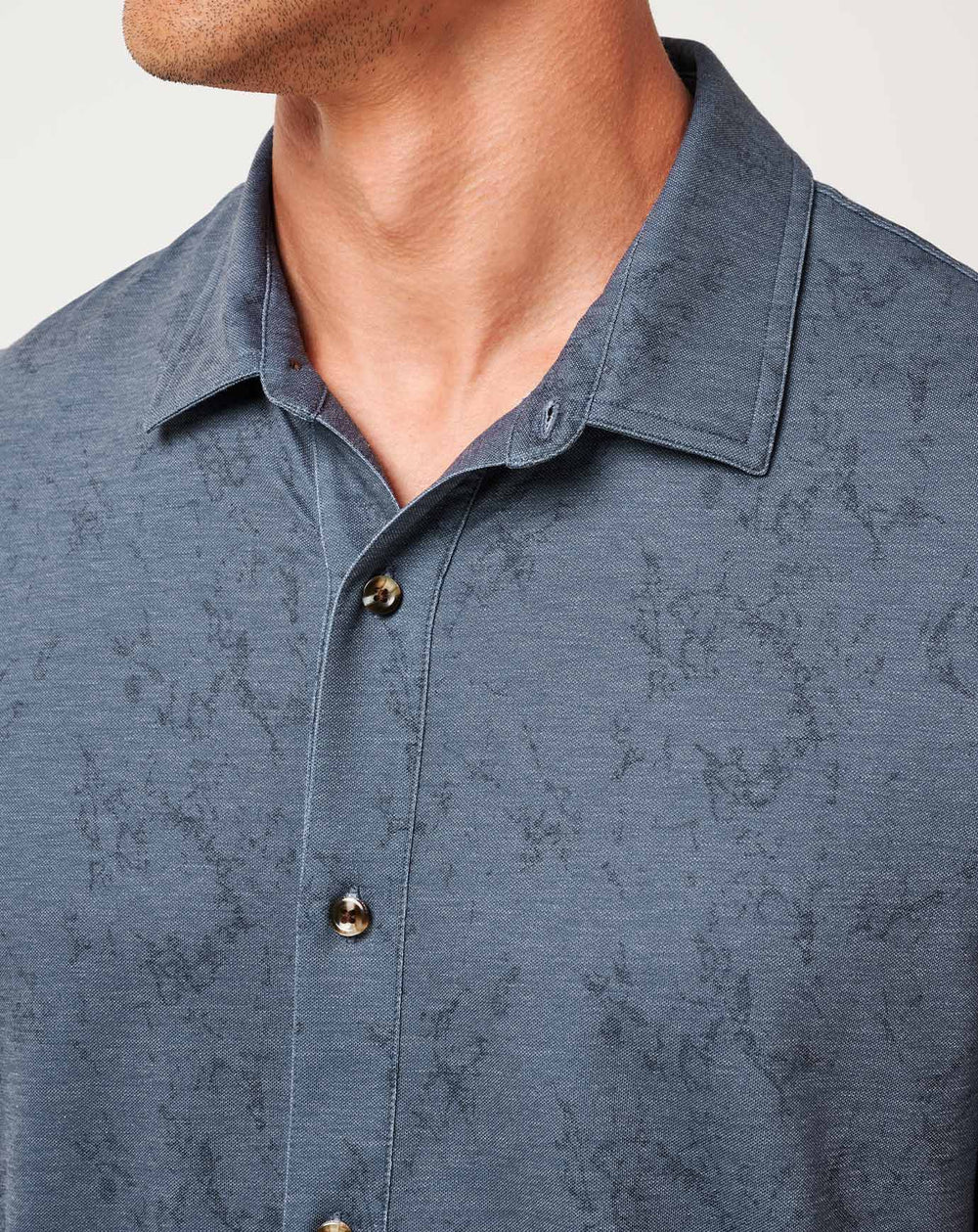 Knit Featherweight Tides Button-Up
