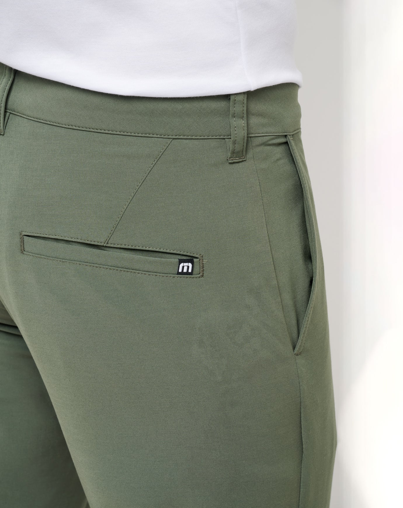 Open To Close Tech Chino Pant