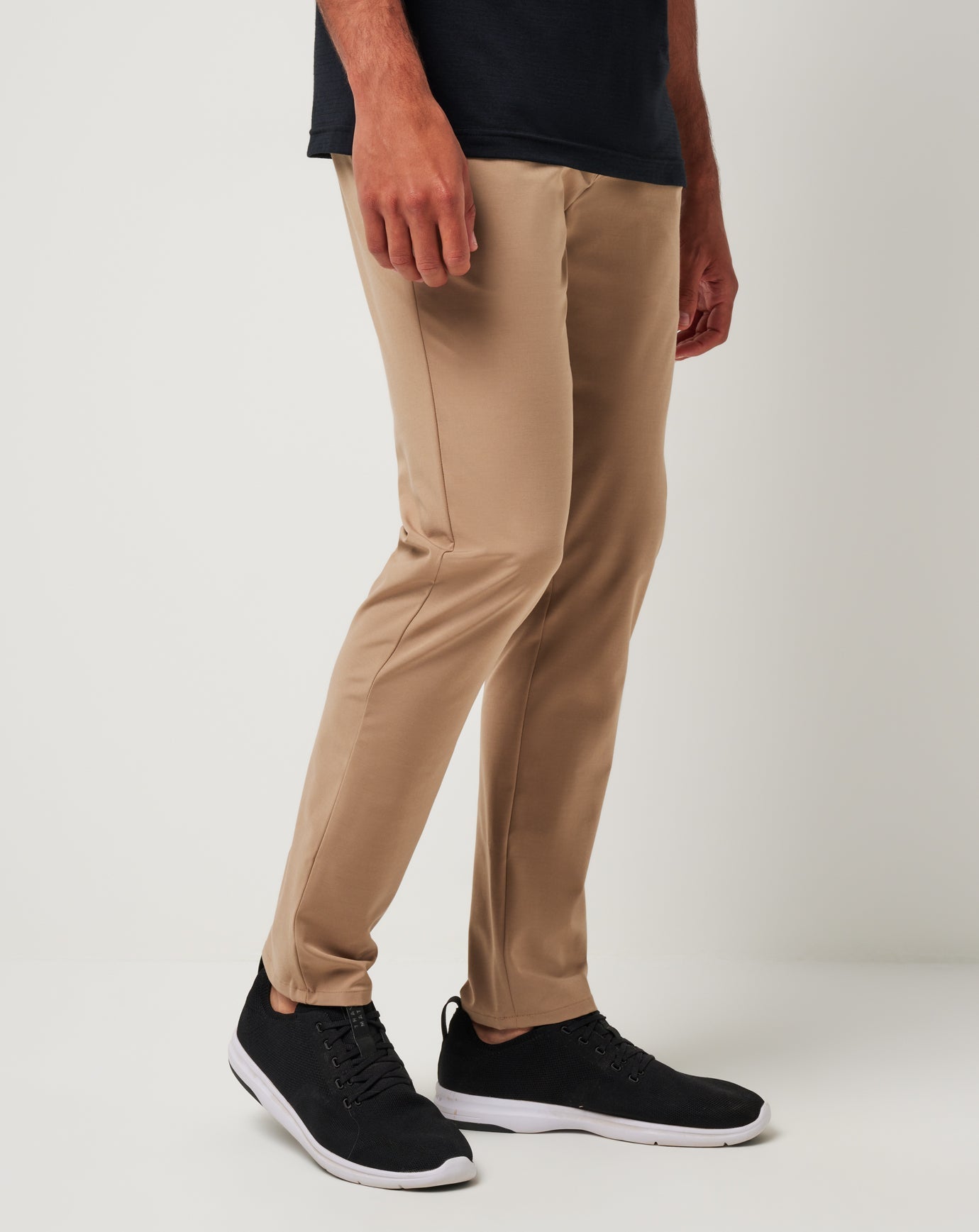 Open To Close Tech Chino Pant