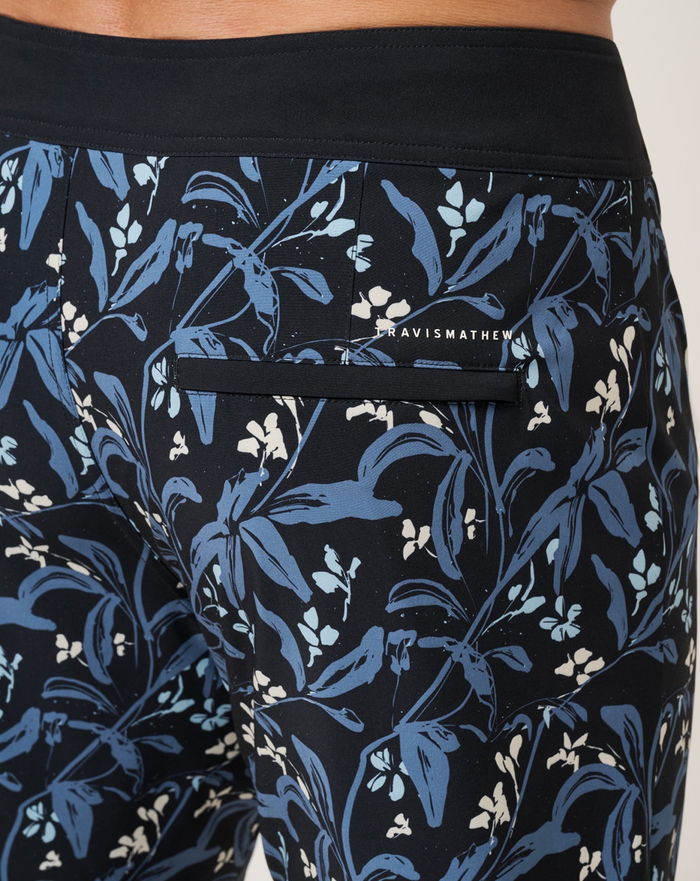 Relationship Status Boardshort 18.5In