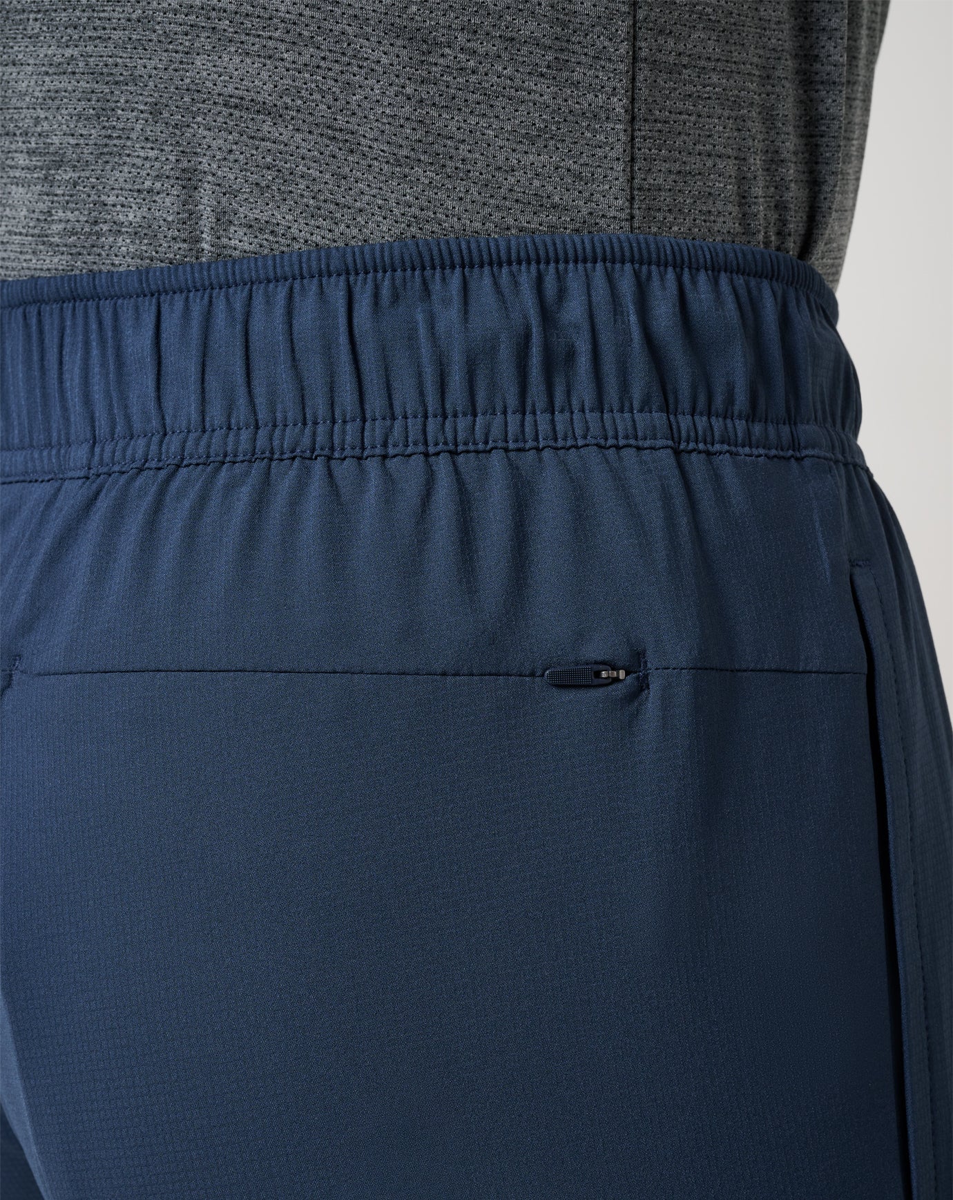 Wanderlust E-Waist Short 7.5In