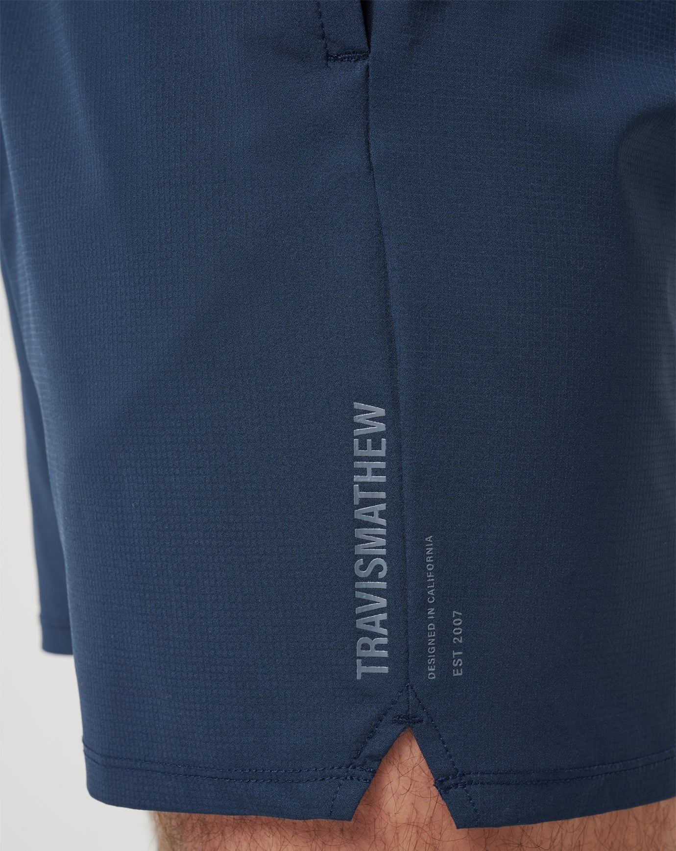 Wanderlust E-Waist Short 7.5In