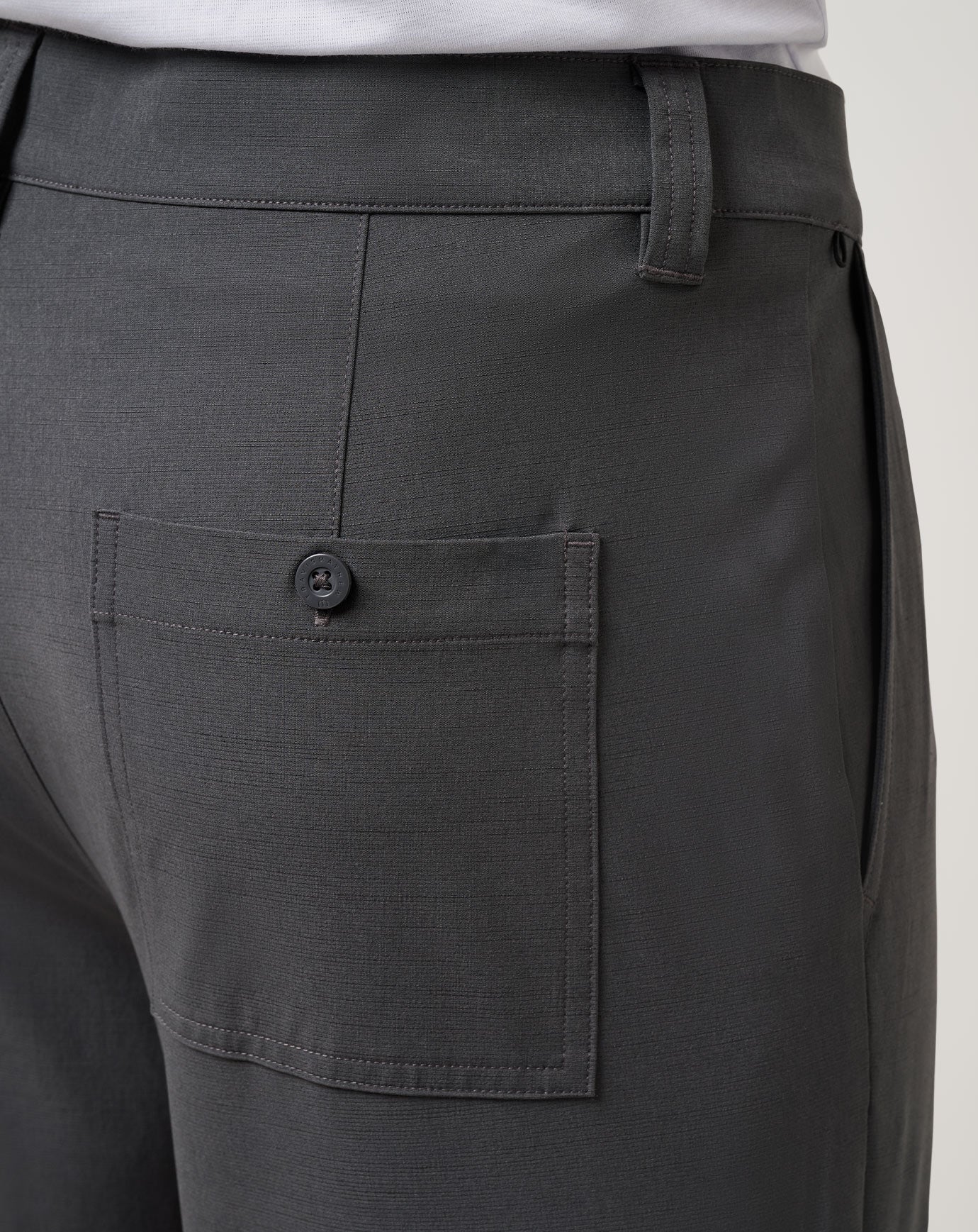 Travel Year Short 9In