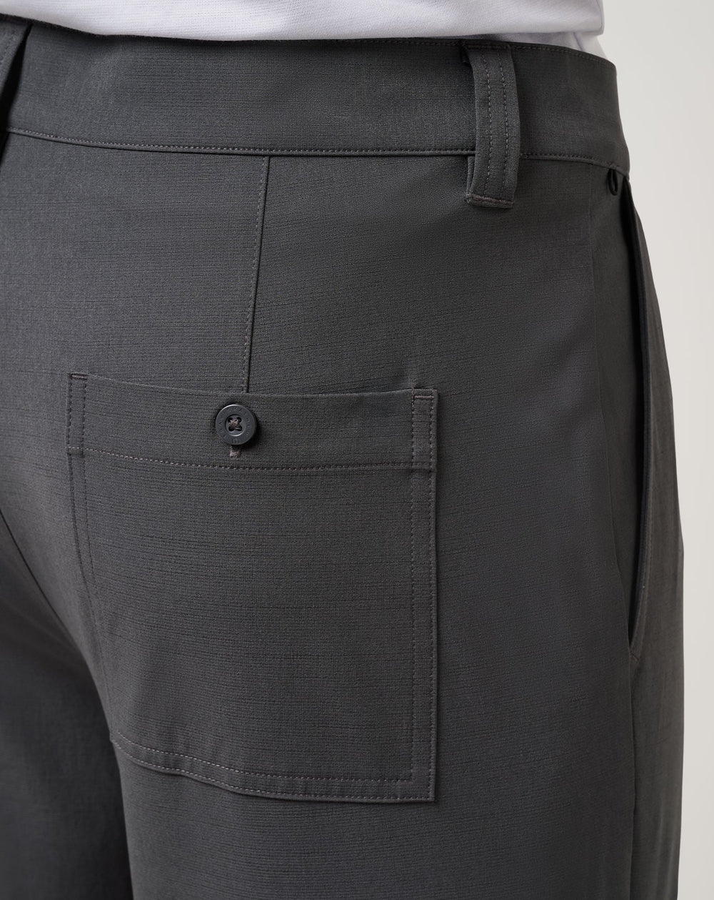 Travel Year Short 9In