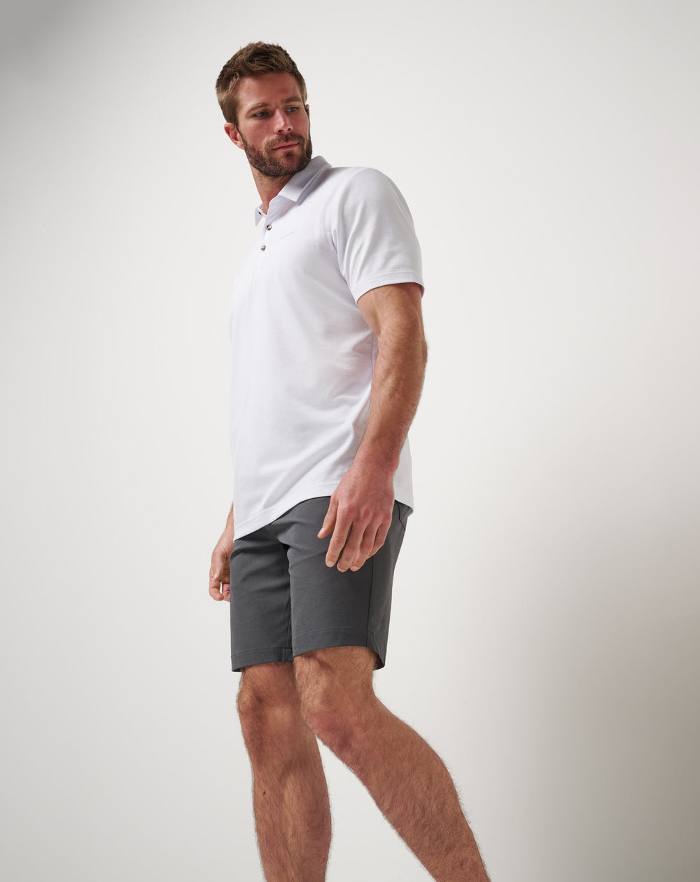 Travel Year Short 9In