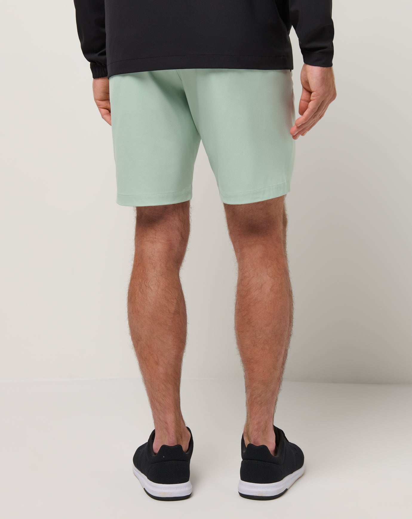 Wanderlust Short 9In