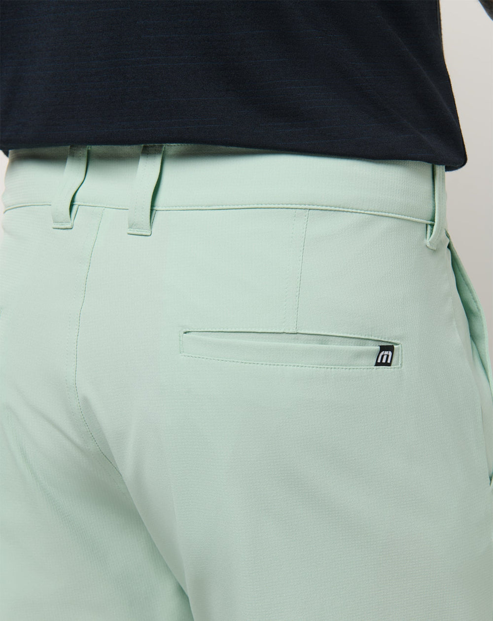 Wanderlust Short 9In