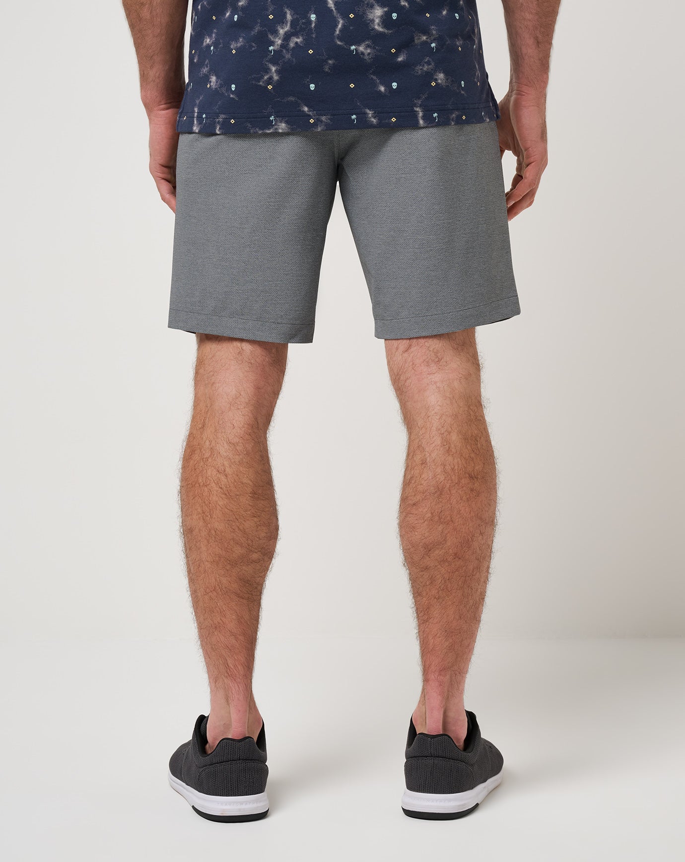 Call An Audible Short 9In