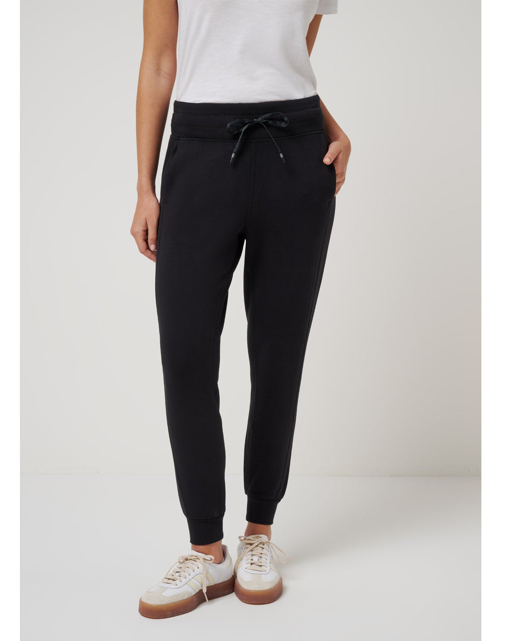 Skyloft Soft Jogger