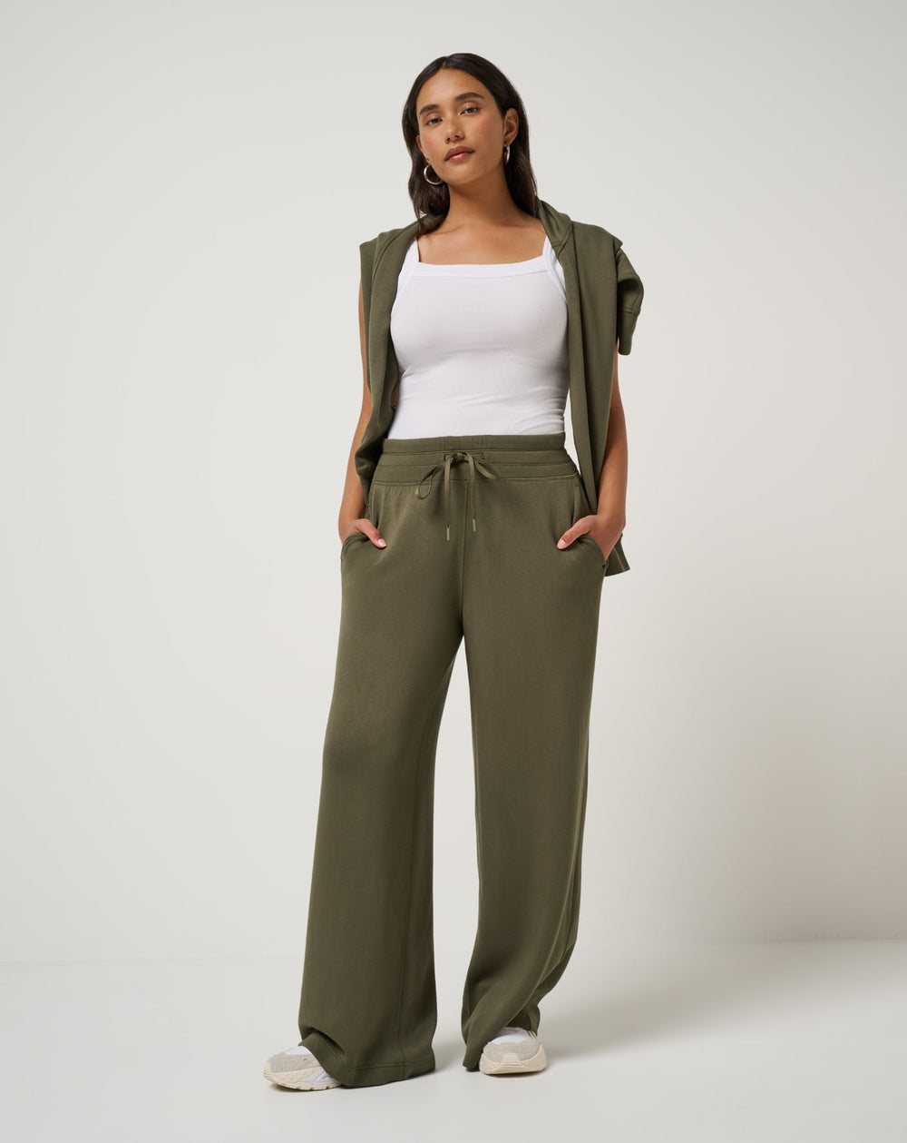 Skyloft Soft Wide Leg Pant