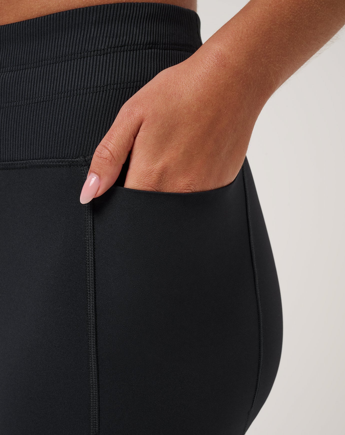 Moveknit Tie Bonded Legging