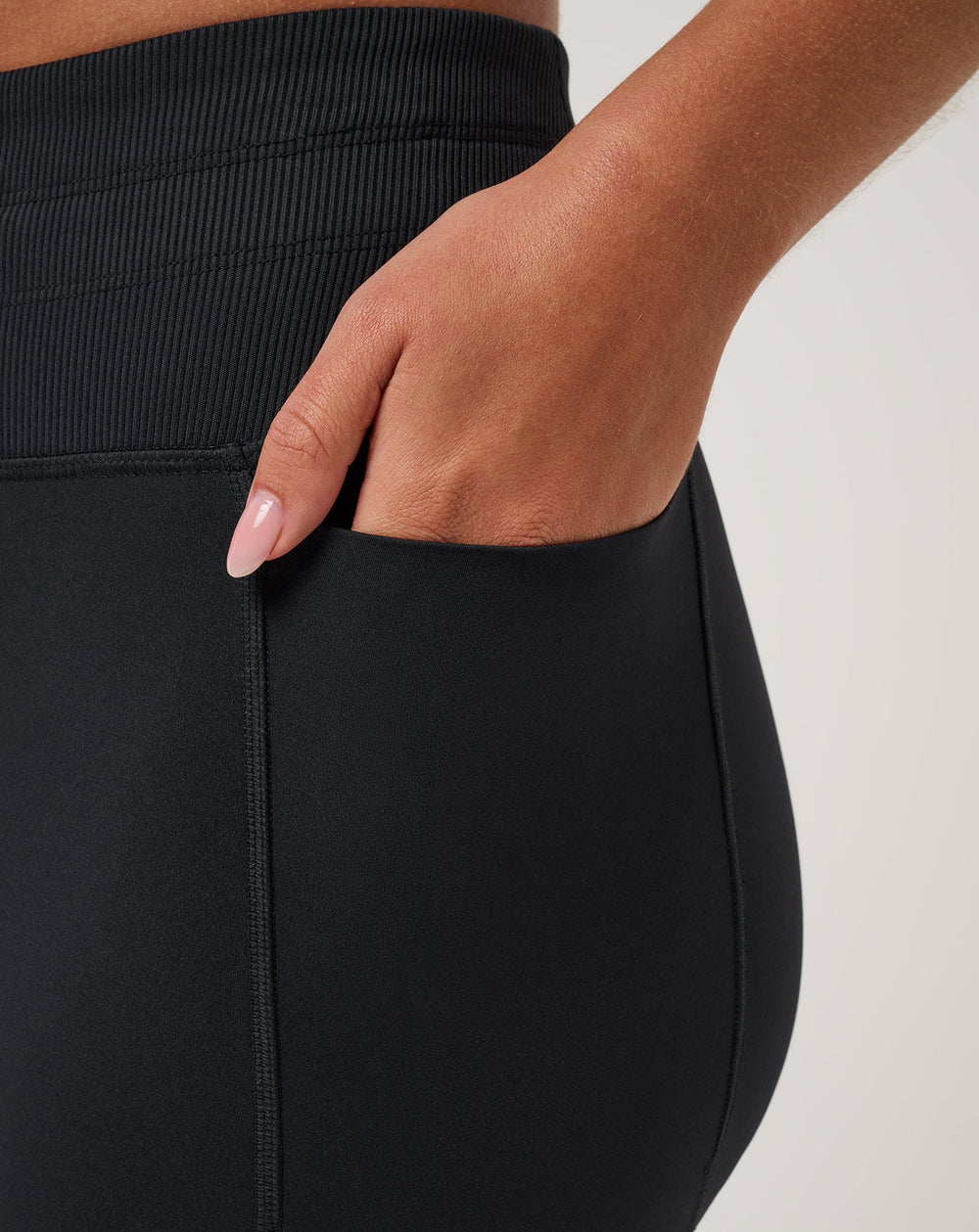 Moveknit Tie Bonded Legging