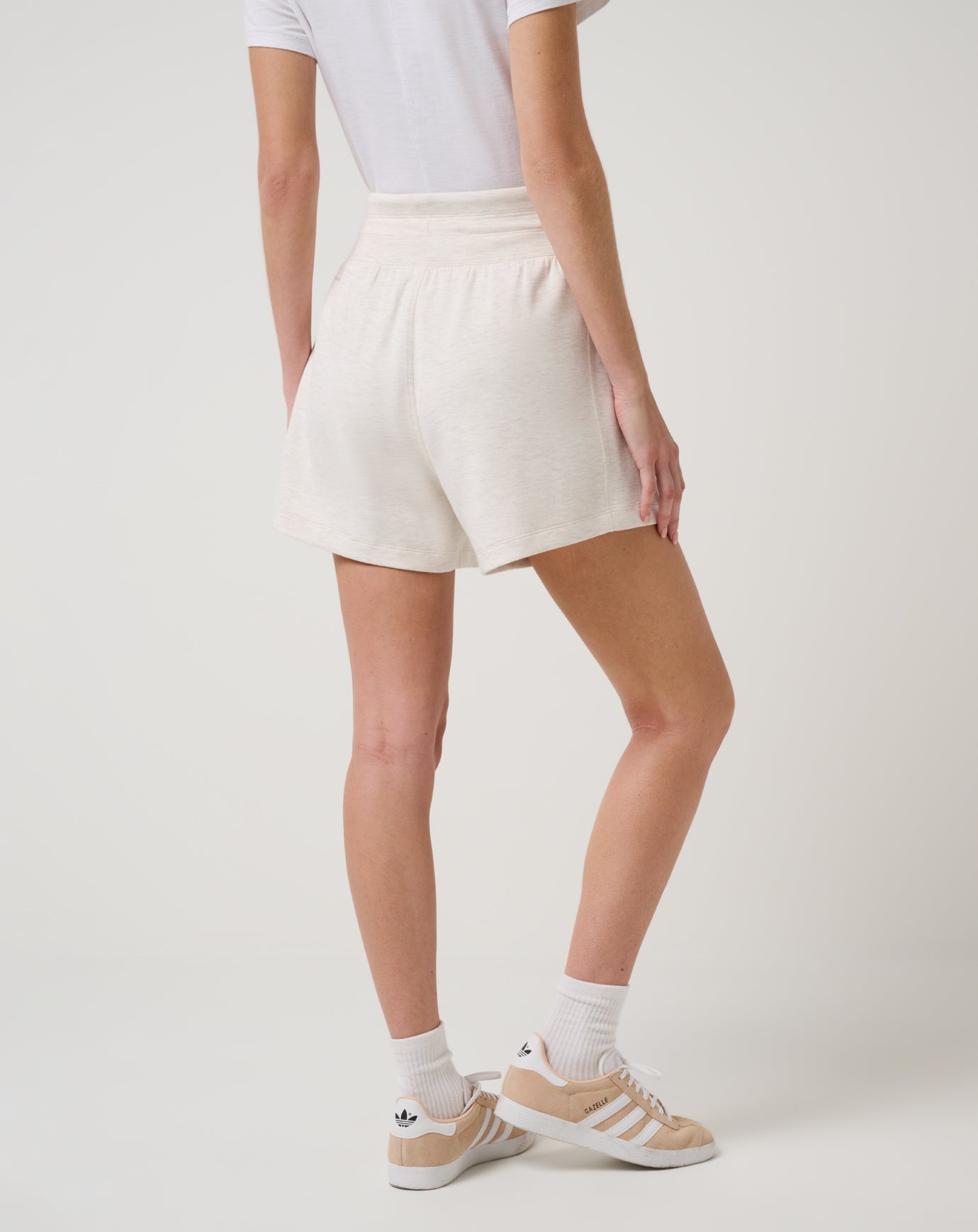Skyloft Soft Tie Short